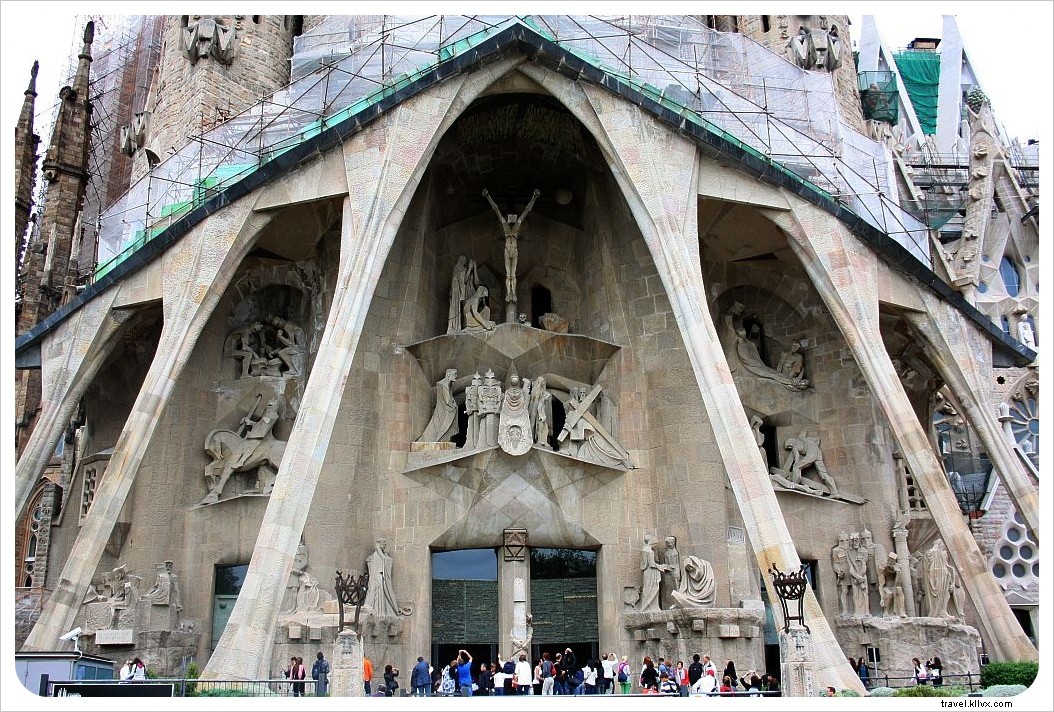 Discover Antoni Gaudí s Iconic Masterpieces in Barcelona: Your Essential Guide