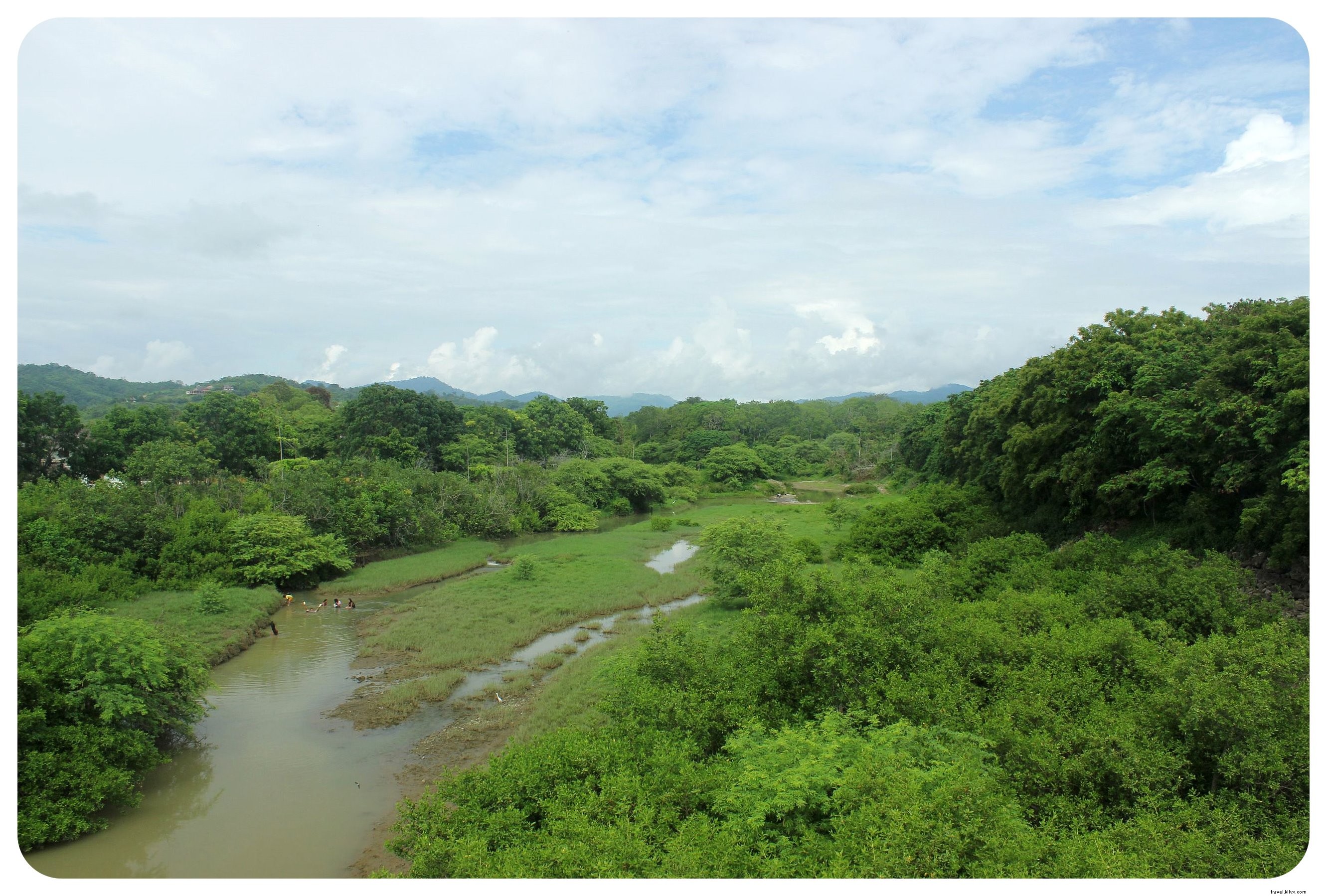 Montañita, Ecuador: Surf Paradise, Party Hub, and Serene Escapes Nearby