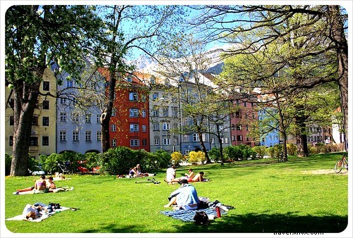 Discover Picturesque Innsbruck, Austria: Alpine Beauty, History, and Year-Round Adventures