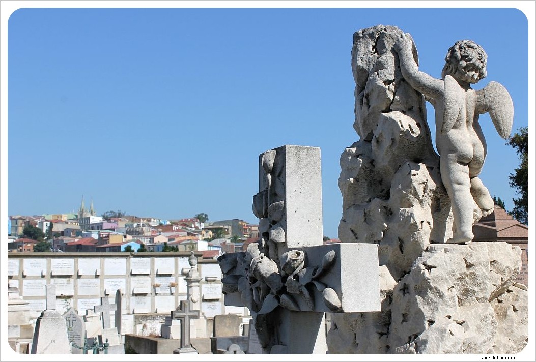 Discover Valparaíso s Soul: Tales from the Cementerio de Disidentes