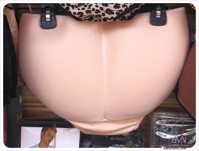 Photo Essay: Vibrant Markets of Cambodia – Exotic Fruits, Street Food, and Local Life