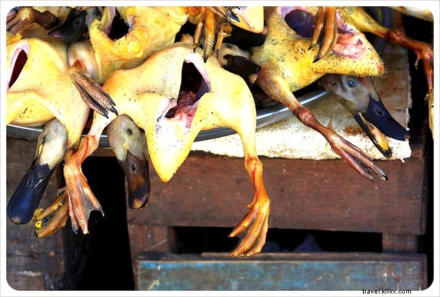 Photo Essay: Vibrant Markets of Cambodia – Exotic Fruits, Street Food, and Local Life