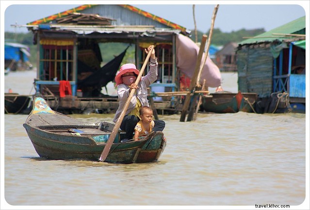 Life on Lake Tonle Sap: Exploring Cambodia s Thriving Floating Village of Chong Khneas