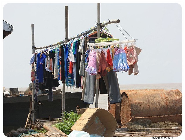 Life on Lake Tonle Sap: Exploring Cambodia s Thriving Floating Village of Chong Khneas