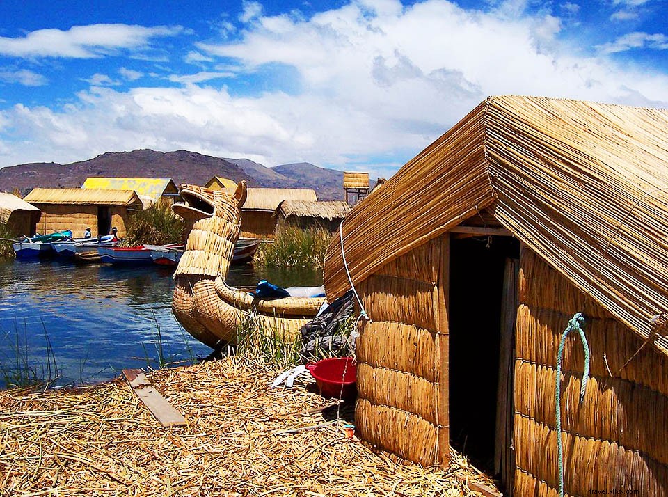 Lake Titicaca Guide: Floating Uros Islands, Puno Sights, and Essential Travel Tips