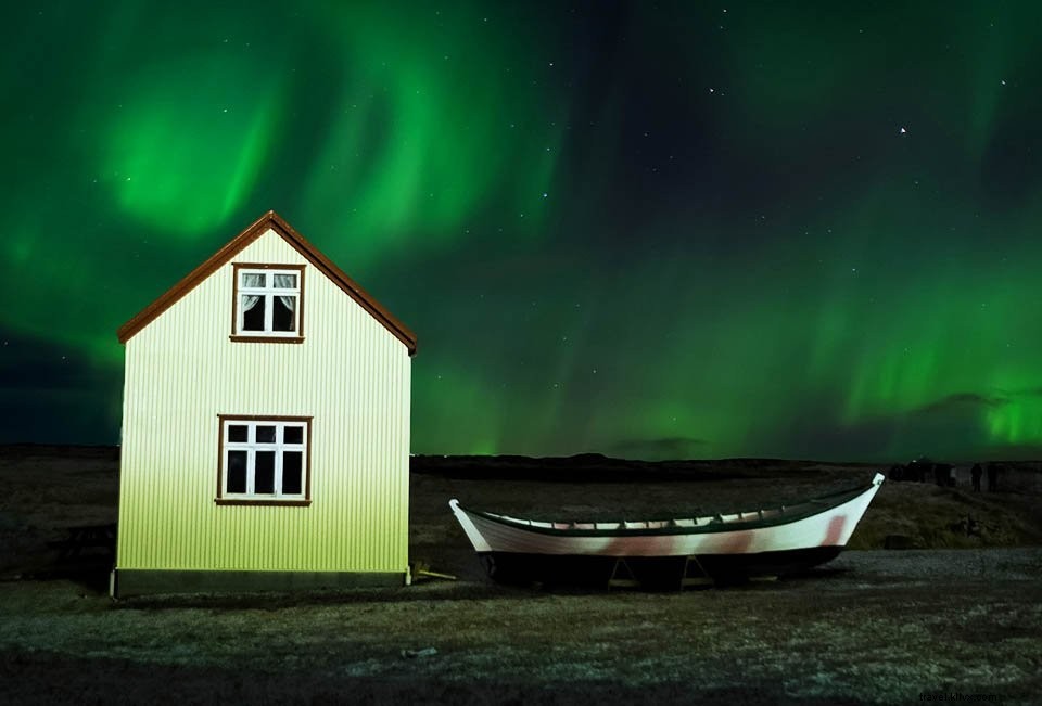 Reynisfjara Black Sand Beach: Ultimate Guide to Iceland s Iconic Wonder