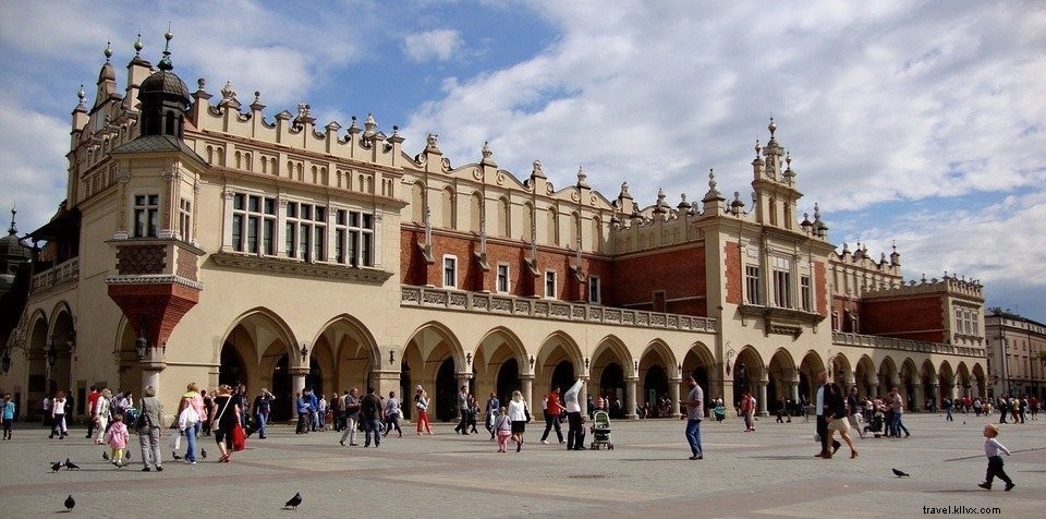 Discover Magical Kraków: Poland s Historic Medieval Gem