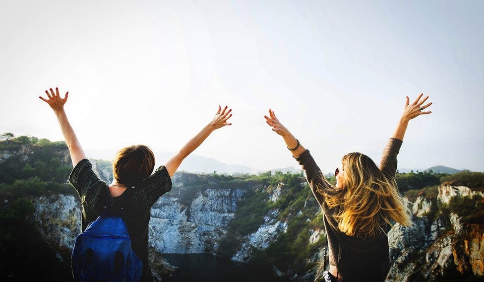 Stay Healthy While Traveling: Expert Tips for Peak Wellness on the Go