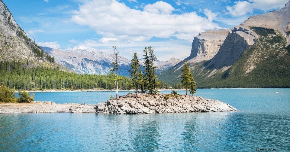 Canada Road Trip #4: Discover Banff National Park s Stunning Lakes & Mountains