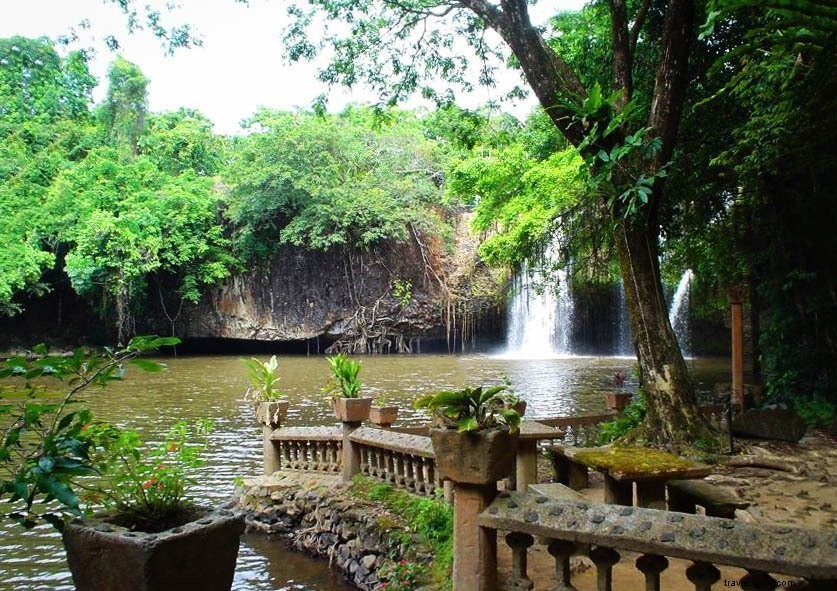 Discover Australia s Hidden Gems: Paronella Park & William Ricketts Sanctuary Travel Guide #1