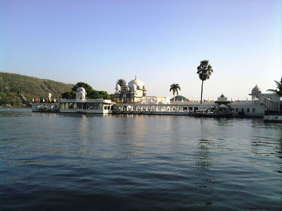 Discover Udaipur, India: The Enchanting City of Lakes