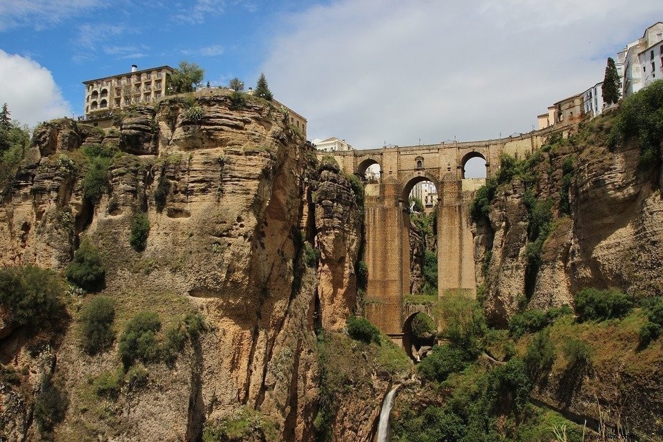 Top 8 Must-Visit Places in Spain: Ronda, Granada, Toledo & Hidden Gems