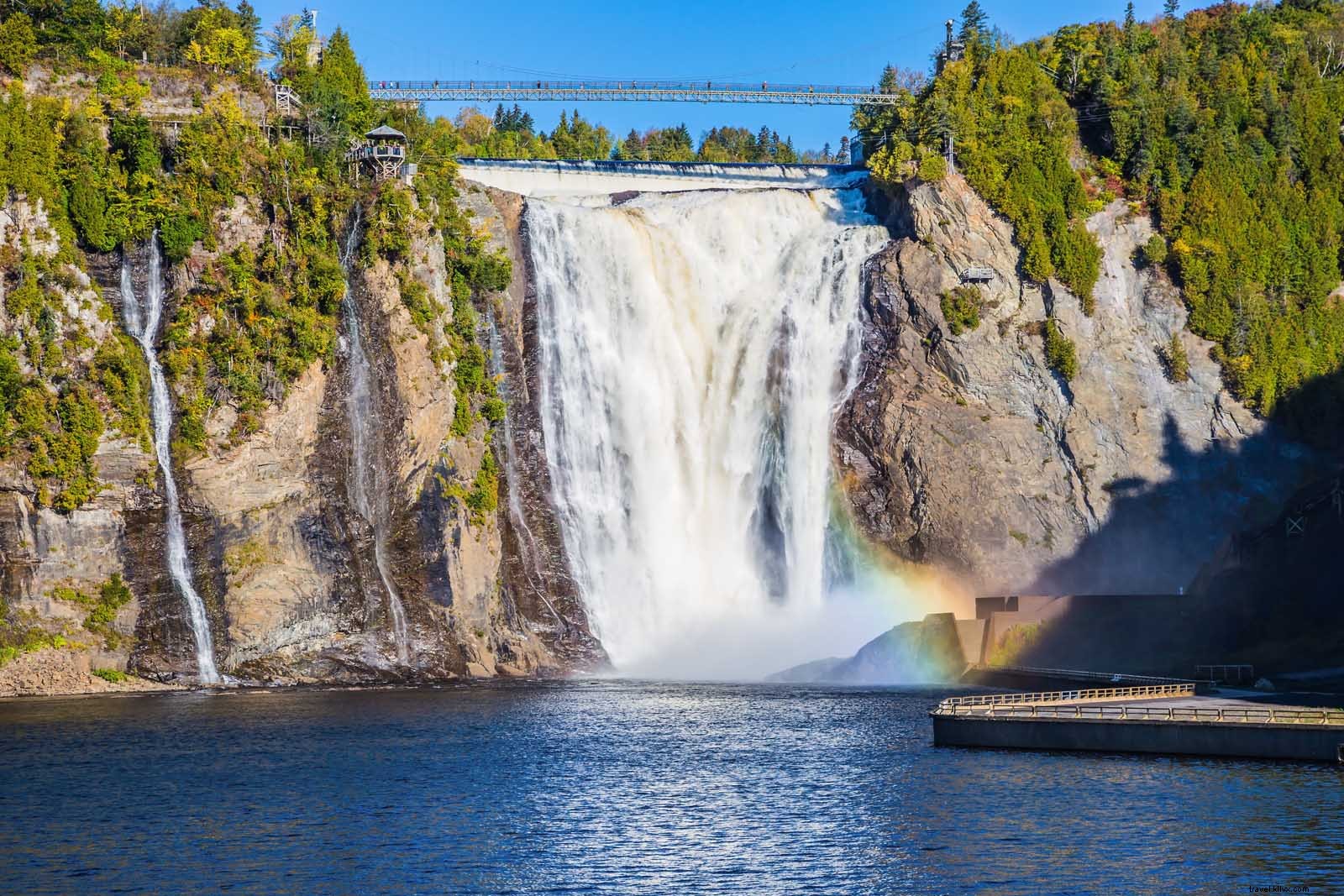 Iconic Canadian Landmarks: Must-Add to Your Bucket List