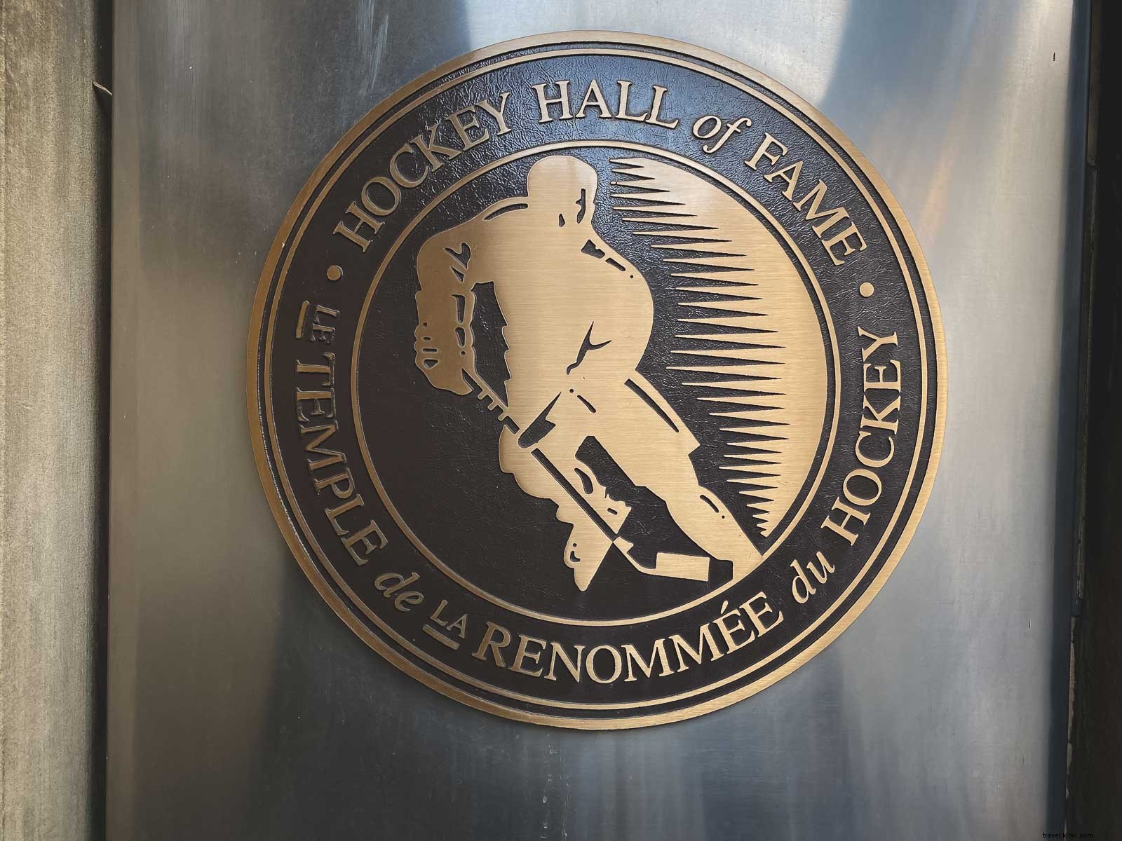 Iconic Canadian Landmarks: Must-Add to Your Bucket List