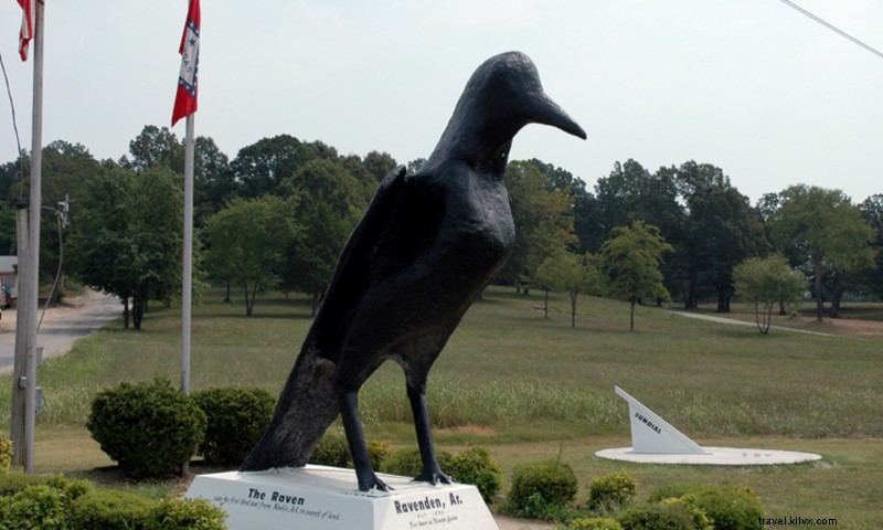 Iconic 12-Foot Raven Statue: Arkansas Town s Legendary Mascot