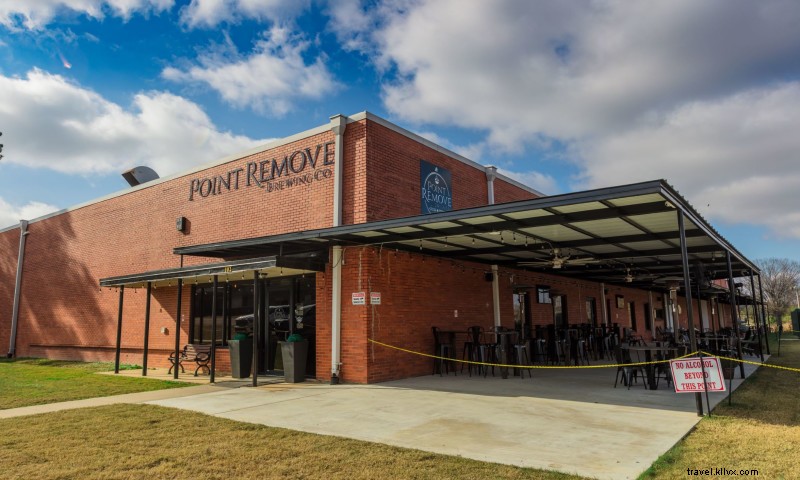 Point Remove Brewing Company: Craft Beers & Wines at Petit Jean Mountain, Morrilton AR