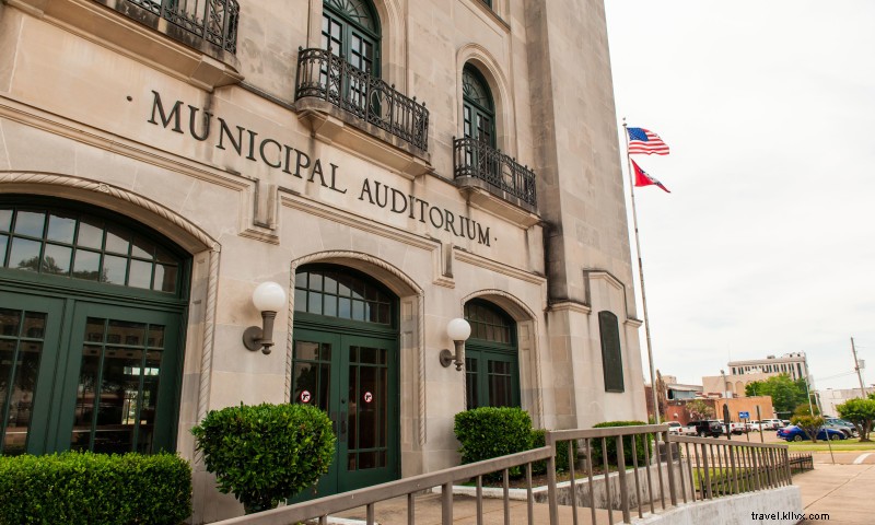 Texarkana Municipal Auditorium: Historic Louisiana Hayride Landmark