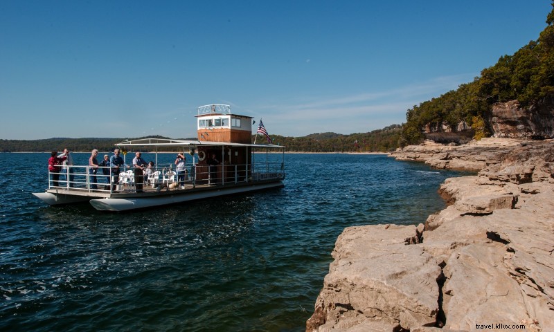 Belle of the Ozarks: Scenic 12-Mile Beaver Lake Cruises & Wildlife Tours