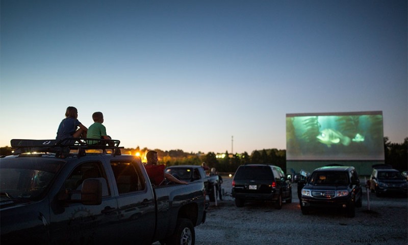 112 Drive-In Theatre: Fayetteville s Iconic Outdoor Movie Experience