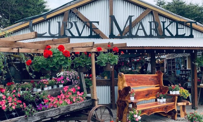 The Curve Market: Premier Open-Air Farmers Market in Scott, Arkansas