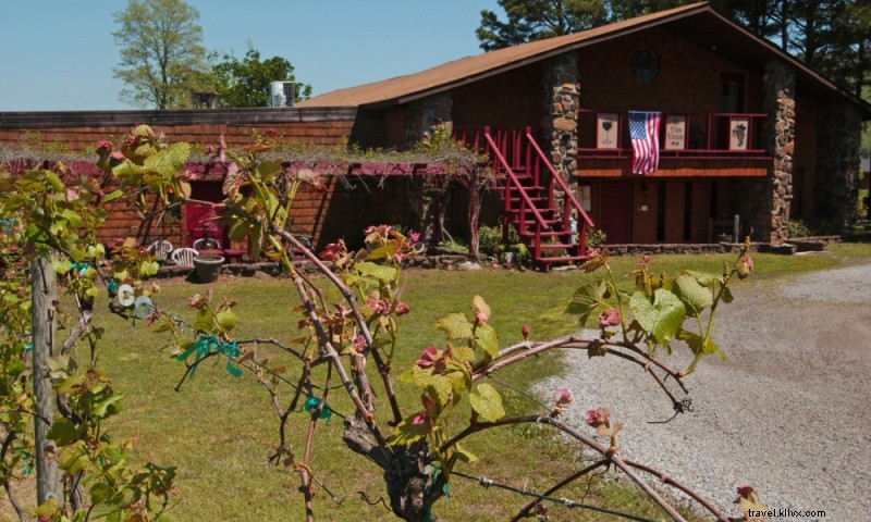 Cowie Wine Cellars & Vineyards: Arkansas  Historic Winery, Vineyard & Wine Museum