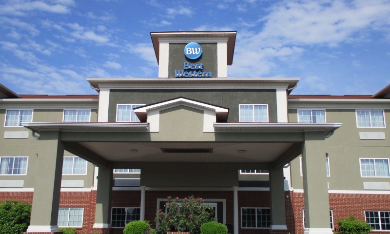 Best Western Presidential Hotel & Suites: Comfortable Stay in Pine Bluff, AR
