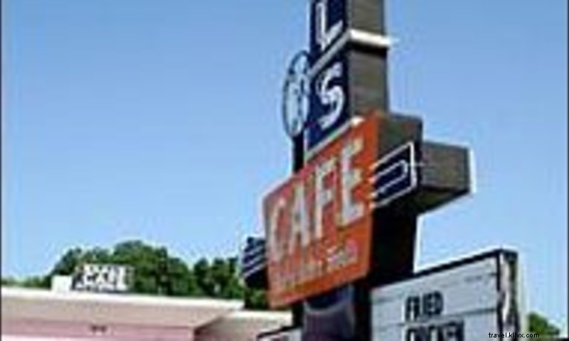 Neal s Cafe: Iconic Pink Building & Authentic Homemade Southern Comfort Food