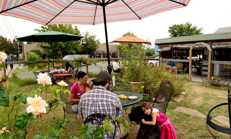 The Root Cafe: Farm-Fresh Sandwiches, Pies & Local Events in Arkansas