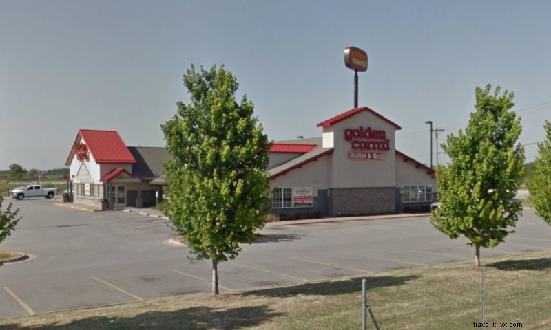 Golden Corral: All-You-Can-Eat Buffet with Over 200 Fresh Items & Catering