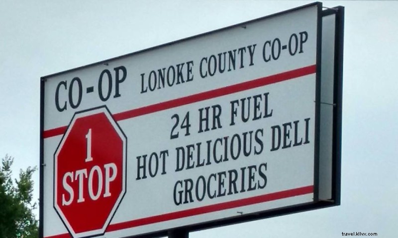 Lonoke County Co-op One Stop: Fresh Breakfast, Hot Deli, Pizza Pro & Daily Lunch Plates