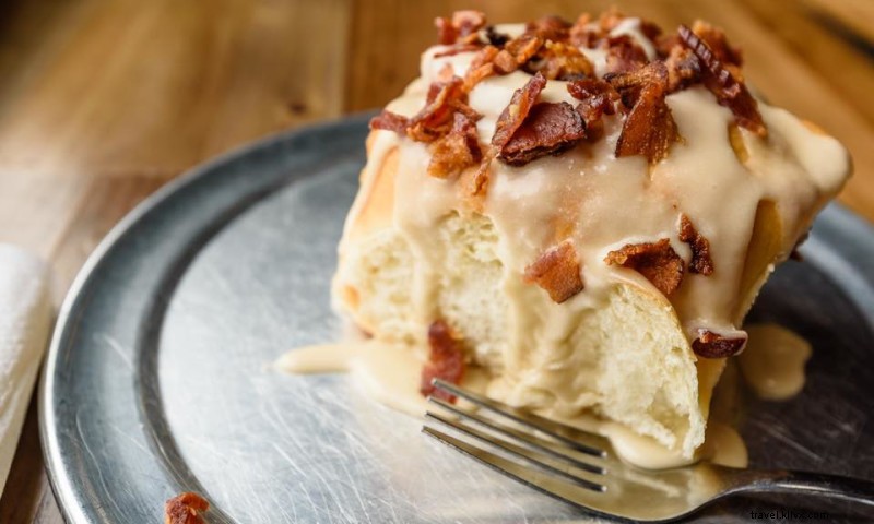 Will s Cinnamon Shop: Fresh Homemade Cinnamon Rolls Baked from Scratch