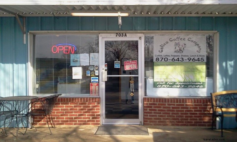 Calico Coffee Company & The Inner Sanctum Day Spa: Espresso, Lunch & Holistic Wellness