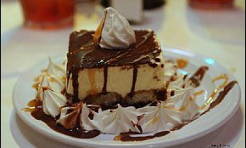 Lazzari Italian Kitchens: Premium Custom Designs & Expert Craftsmanship