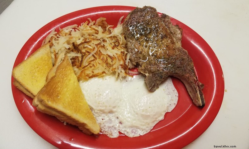 Moni s Grill: Premier Destination for Sizzling Grilled Delights