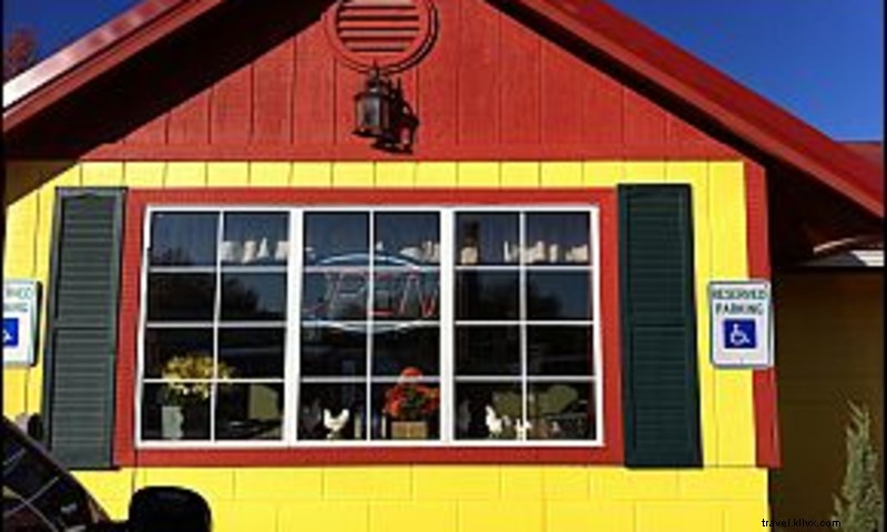 Cathy’s Corner Restaurant: Cozy Breakfast & Lunch Haven