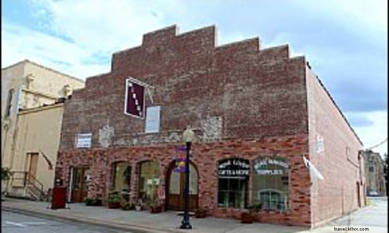 Movie House Winery: Handcrafted Small-Batch Wines, Tastings & Classes