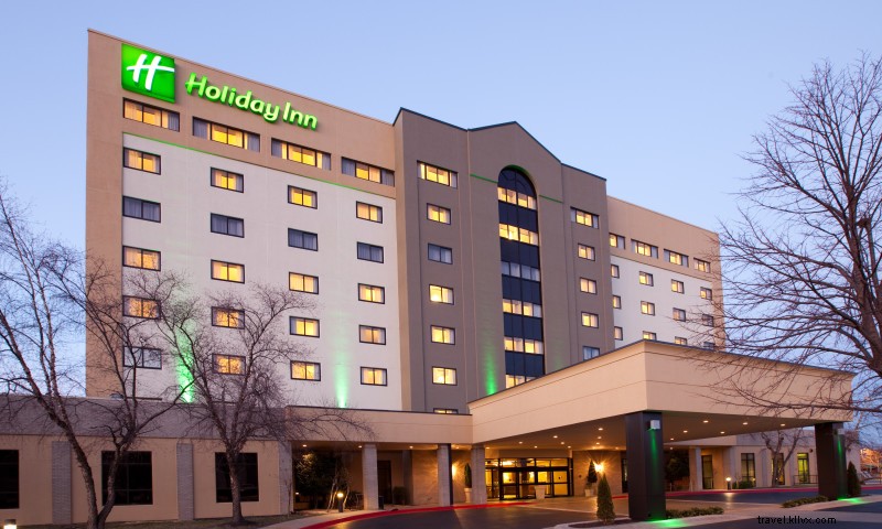 Newly Renovated Holiday Inn & Convention Center in Northwest Arkansas