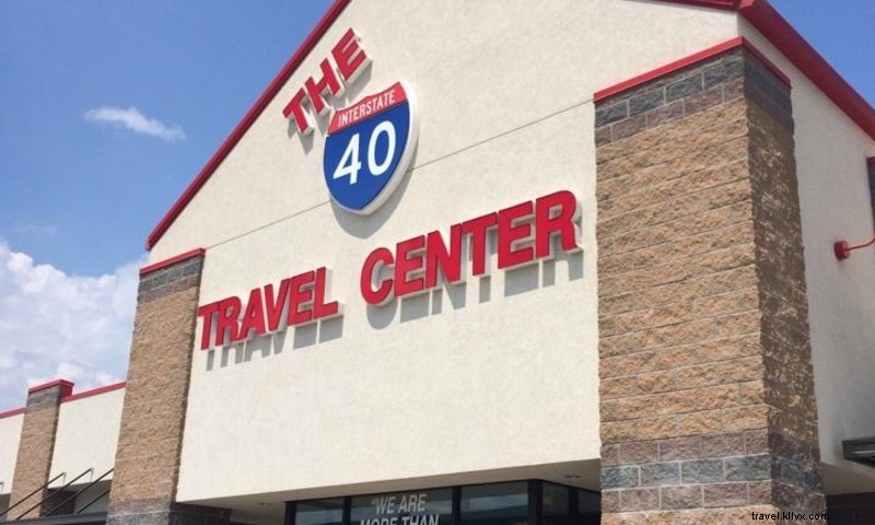 I-40 Travel Center: Hillbilly Hideout – 24/7 Fuel, BBQ & Comfort Food Stop