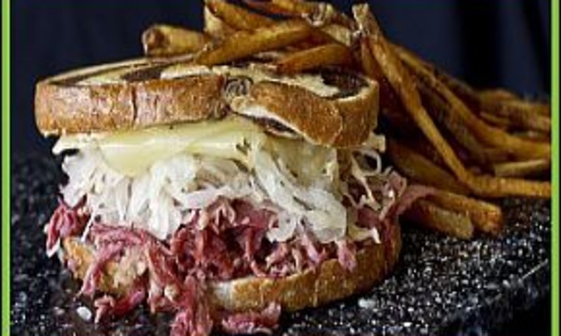 Gino s Sports Grill: Cajun Flavors, Steaks, Burgers & Arcade Fun