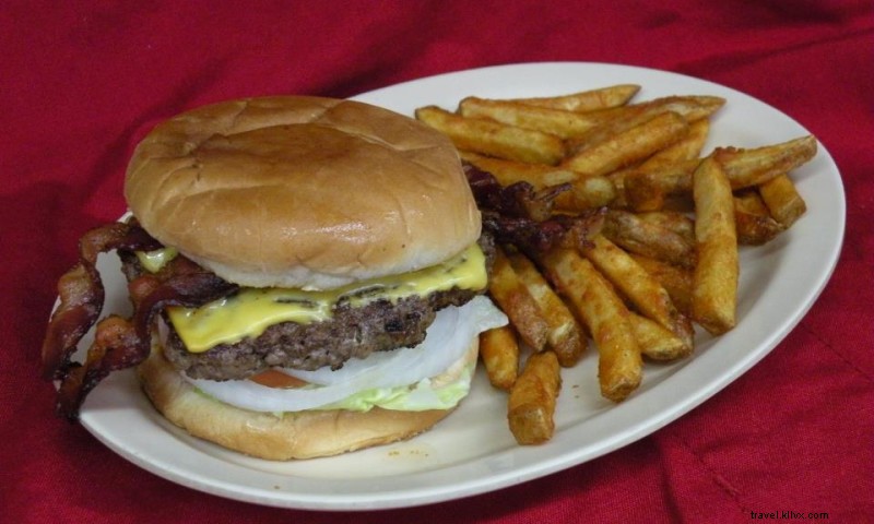 Shannon s Restaurant: 24/7 Breakfast & Daily Plate Lunch Specials