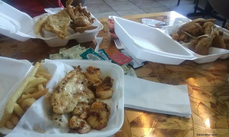 Ocean s Fish & Chicken #4 - Fresh Fried Fish & Chicken Plates