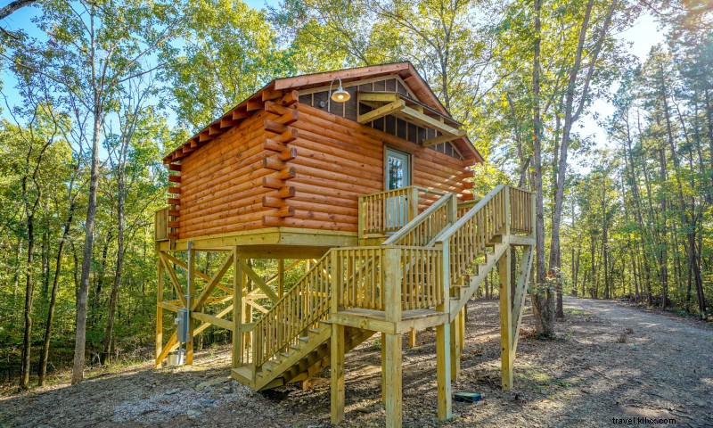 Luxury Treehouse Escapes in Hot Springs National Park