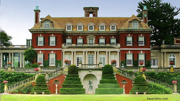 Top Must-See Attractions Within 1 Hour of New York City