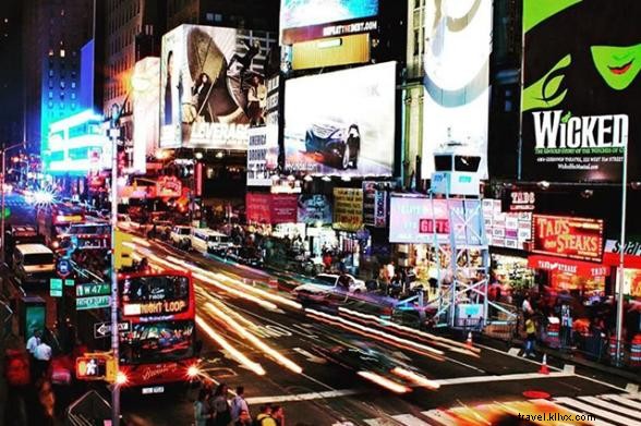 Insider s Broadway Guide: Top Shows, Best Dining & Must-Do Activities from a Local