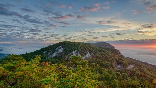 21 Must-Do Fall Activities in New York State: Parks, Apple Picking & Scenic Adventures