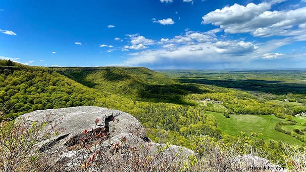 Ultimate Last-Minute Summer Getaways in New York State for Every Traveler