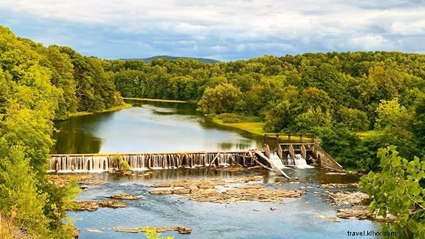 Discover 11 Charming Small Towns in New York State: Hidden Gems Beyond NYC