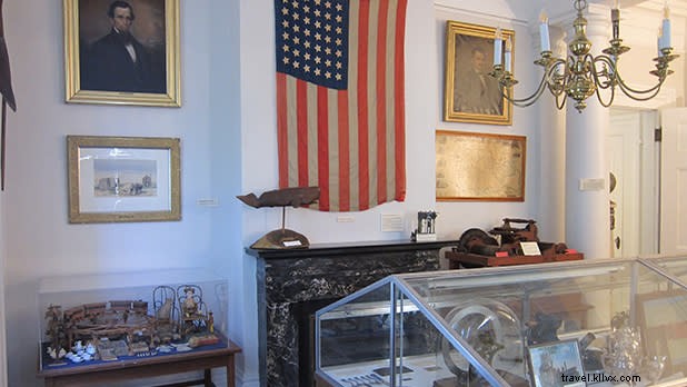 Discover 11 Charming Small Towns in New York State: Hidden Gems Beyond NYC