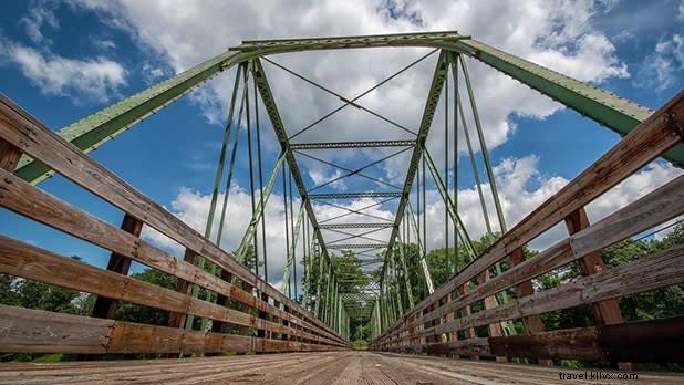 Discover 12 Must-Visit Stops on New York s 750-Mile Empire State Trail