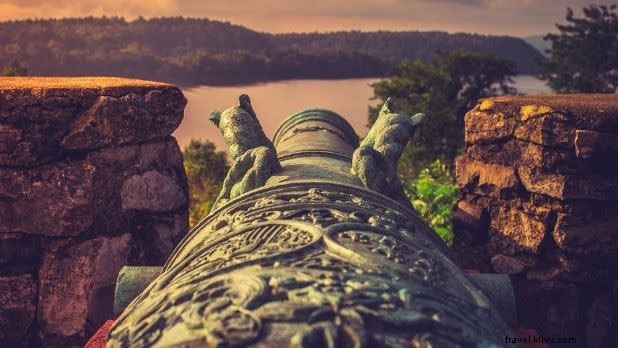 Discover 11 Vibrant and Colorful Destinations in New York State